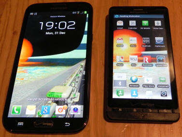 Picrture of the Samsung Galaxy Note II next to the largish Droid X
